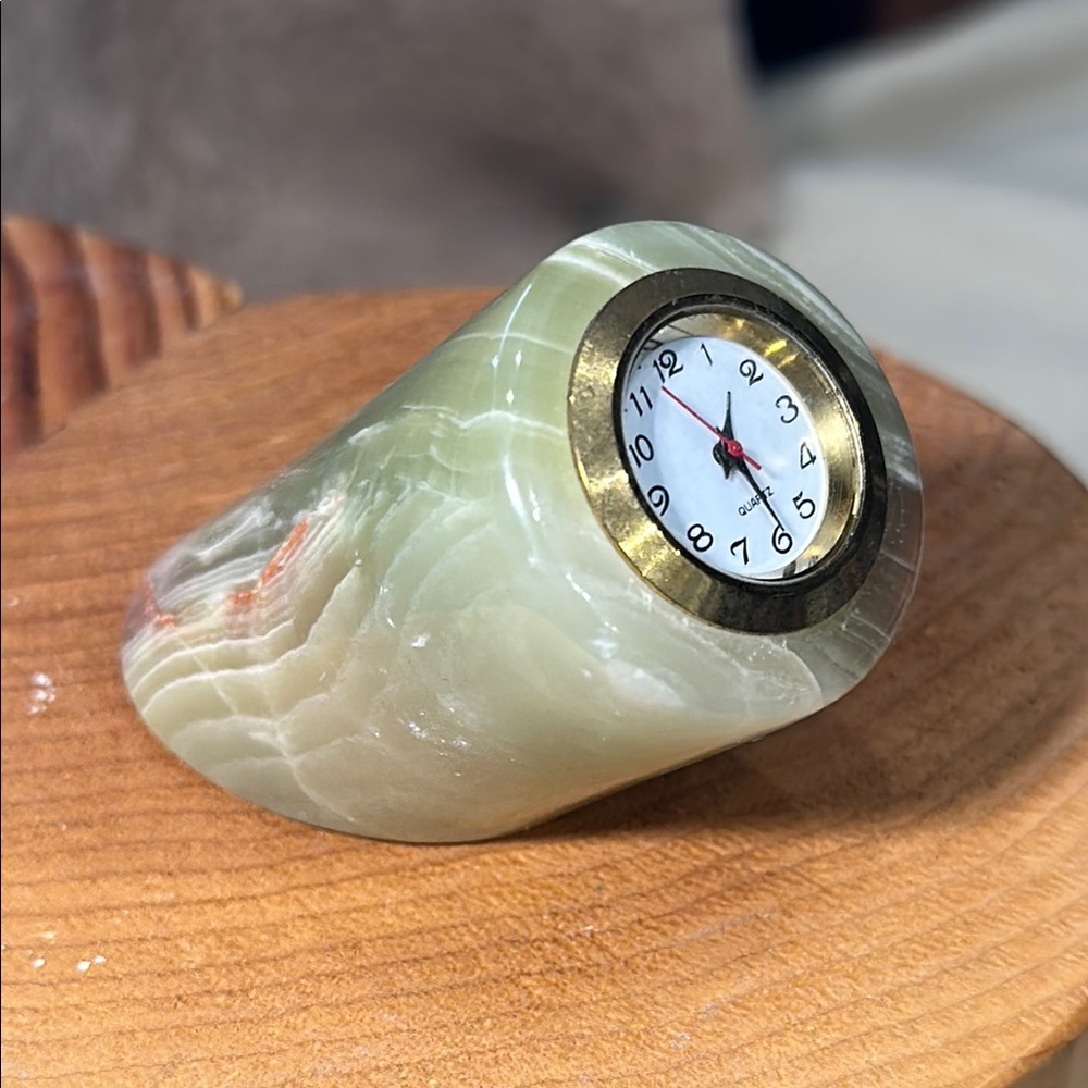 Green Onyx Stone Desk Clock